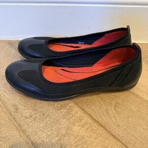 Women’s Black Slip-On Ballet Flat with Red Insole size 39